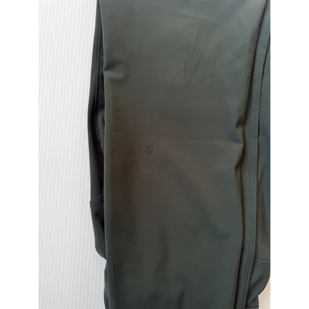 Lululemon On The Fly Pant Women's 6 Green 7/8 Jogger Gorpcore Travel Athleisure - Picture 11 of 16